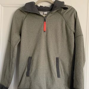 Pull-over ivivva grey sweater